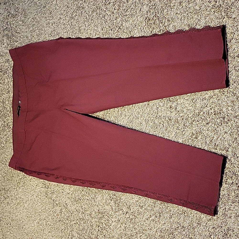 Isaac Mizrahi Live Pullon Burgundy Lace Side Trim Cotton Holiday Spandex 28W